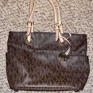 Michael Kors purse
